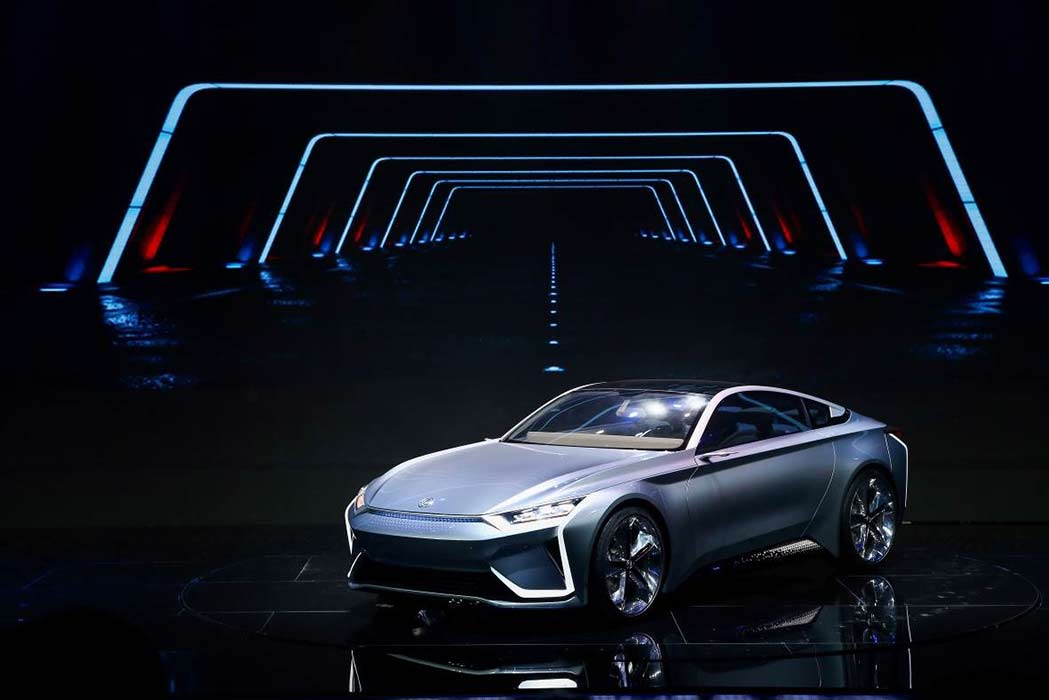 智能化、網(wǎng)聯(lián)化、電動化、輕量化、共享化